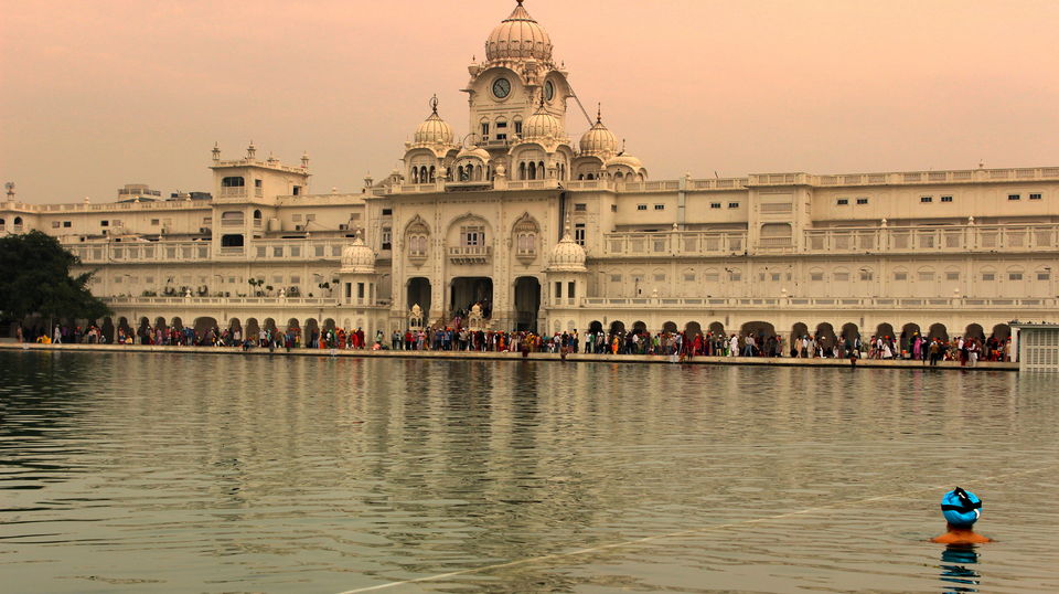 Photo of Harmandir Sahib, Amritsar – Where time stands still! 2/12 by Shikha Pushpan