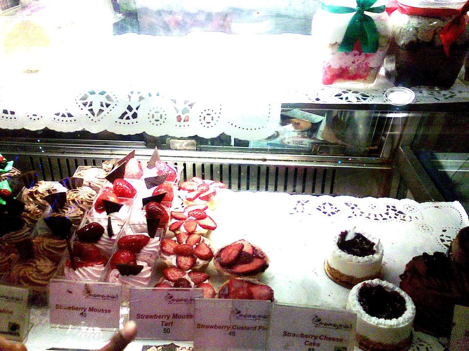 Photo of 5 reasons why Kolkata offers more than rasgulla and biriyani 3/19 by Sayantani Bardhan
