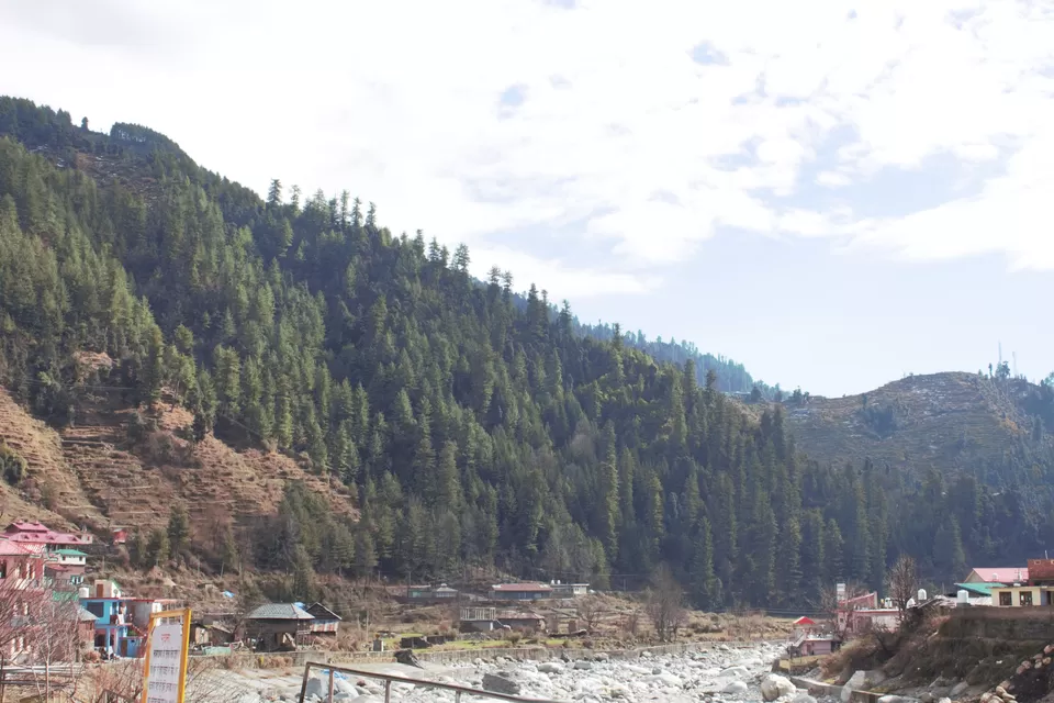 Photo of Barot Valley, Distt Mandi, Himachal Pradesh, India by Saurabh Jain