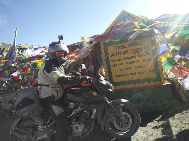 Photo of Me, my bike, and my rides 78/99 by Amaresh Balaji S