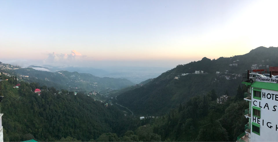Photo of The Mall Road, Mussoorie, Uttarakhand, India by Anand Jha