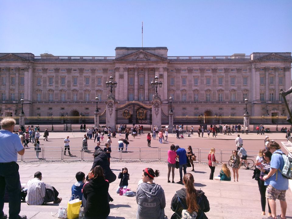 Photo of When the sun comes out in London 10/14 by Dielle D'souza