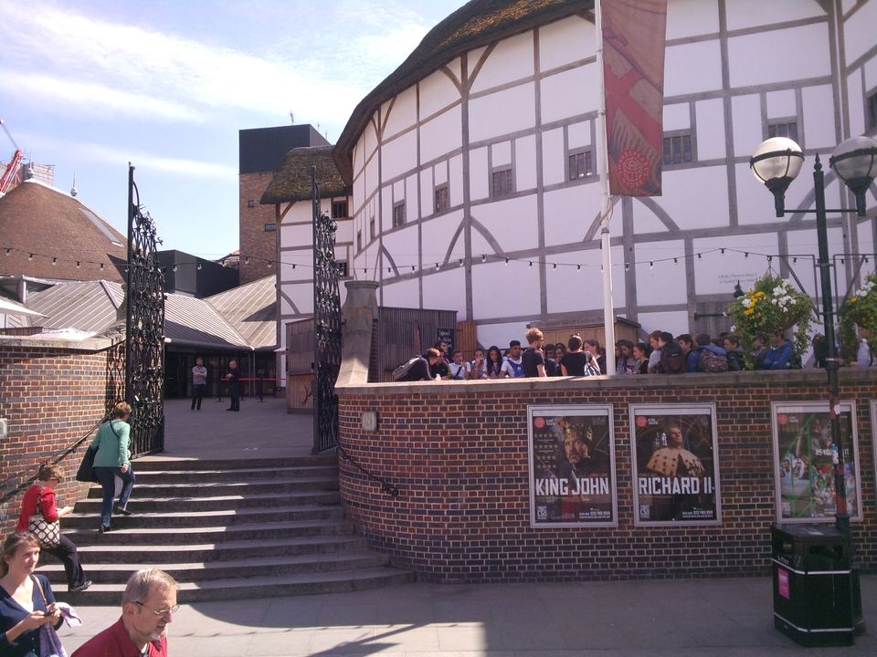 Photo of When the sun comes out in London 13/14 by Dielle D'souza