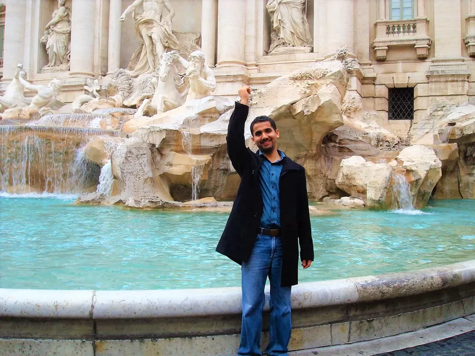 Photo of Trevi Fountain, Piazza di Trevi, Rome, Metropolitan City of Rome, Italy by Nisha Harbola