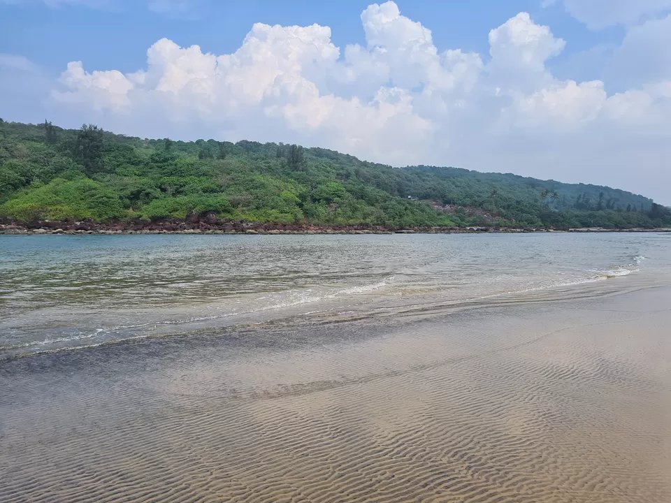 Photo of Aare Ware Beach., Ratnagiri-Ganpati Pule Highway, Basni, Maharashtra, India by Nisha Harbola