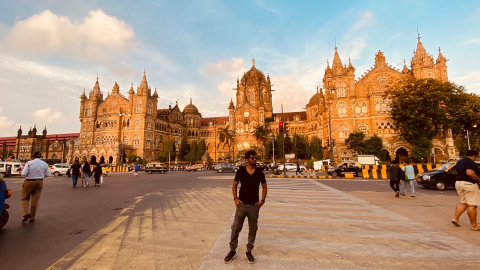 Photo of Mumbai by sai kishore vulse