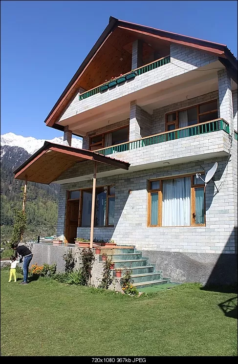 Photo of Clifftop Cottages, National Highway 21, Manali, Himachal Pradesh, India by Shreyas Macwan