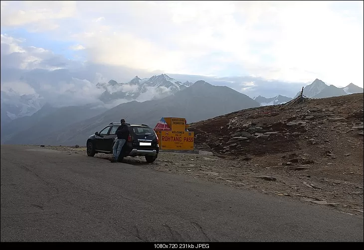 Photo of Rohtang Pass Final View Point, Himachal Pradesh, India by Shreyas Macwan