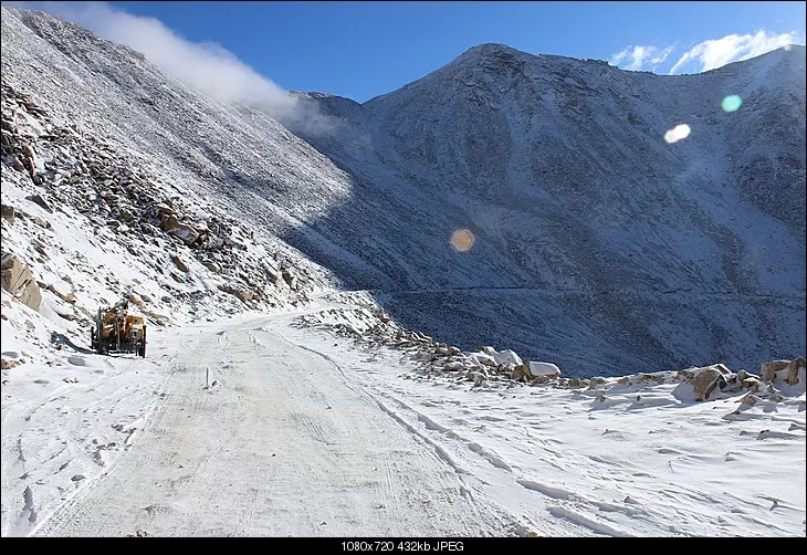 Photo of Khardung La Road, Khardung by Shreyas Macwan