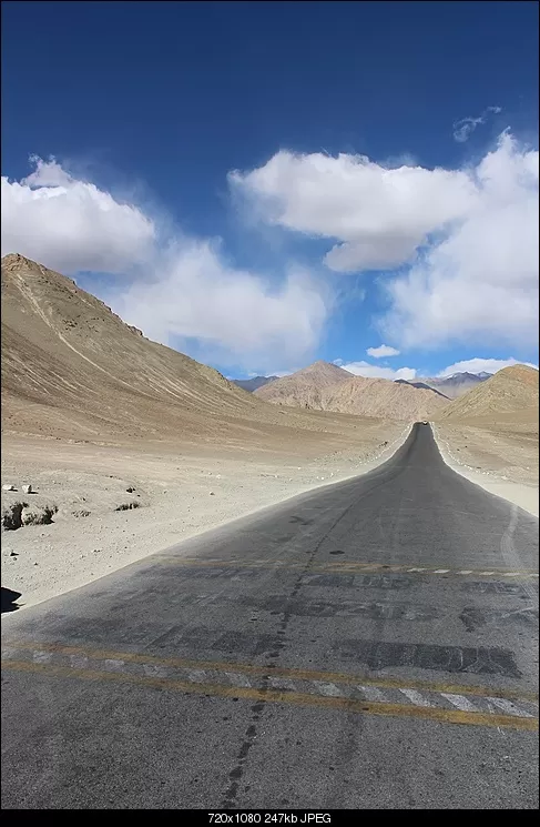 Photo of Magnetic Hill, Srinagar - Ladakh Highway, Leh by Shreyas Macwan