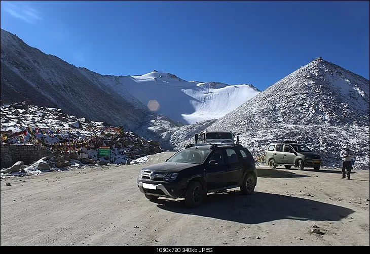 Photo of Chang La Pass by Shreyas Macwan