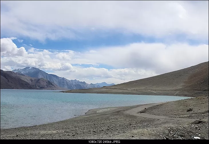 Photo of Pangong Lake by Shreyas Macwan