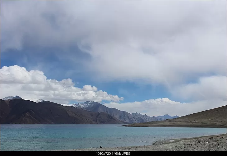 Photo of Pangong Lake by Shreyas Macwan