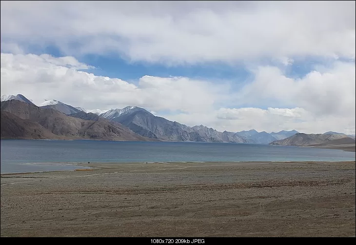 Photo of Pangong Lake by Shreyas Macwan