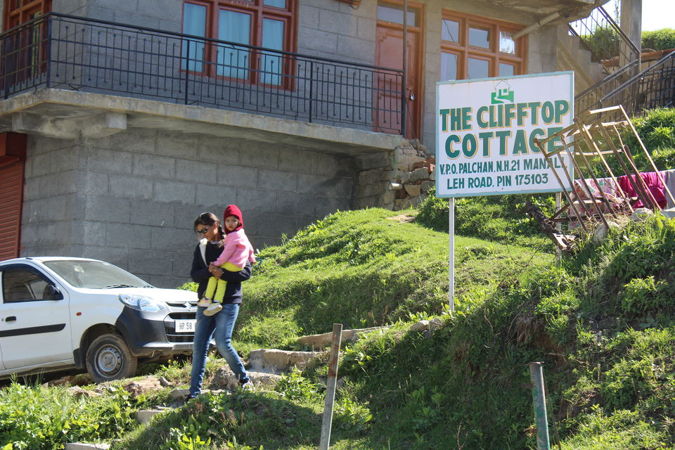 Photo of Clifftop Cottages, National Highway 21, Manali, Himachal Pradesh, India by Shreyas Macwan