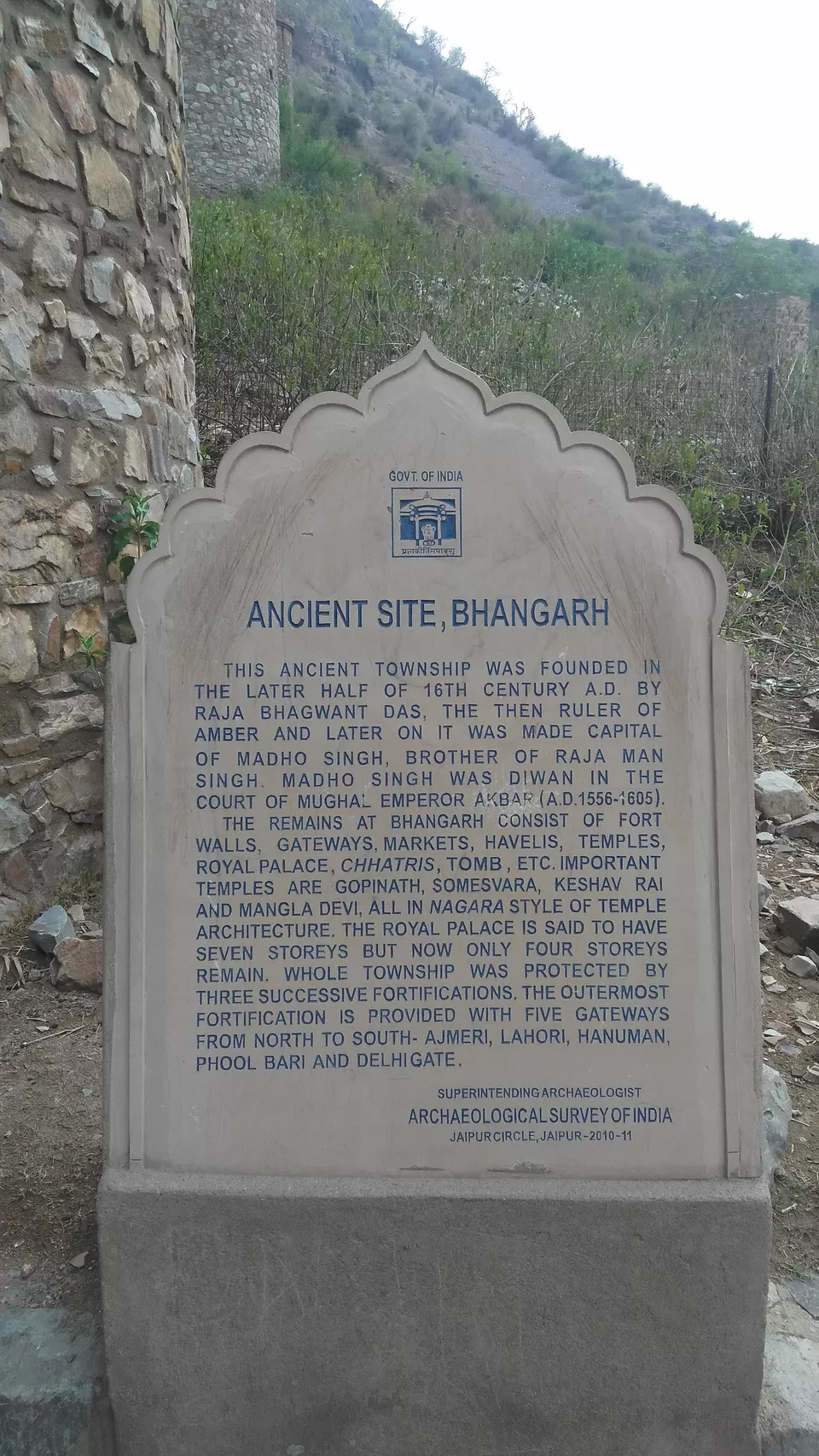 Photo of Bhangarh Fort, Bhangarh, Rajasthan, India by Shreyas Macwan