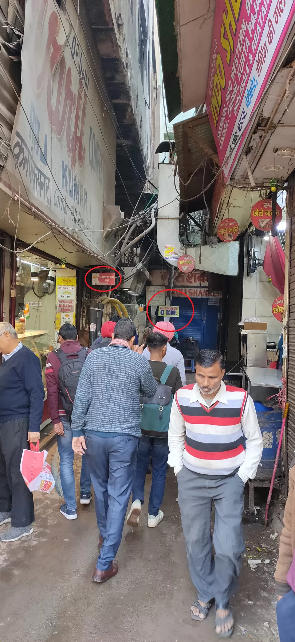 Photo of Paranthe Wali Gali, Kinari Bazar, Katra Shah N Shah, Chandni Chowk, New Delhi, Delhi, India by Shreyas Macwan