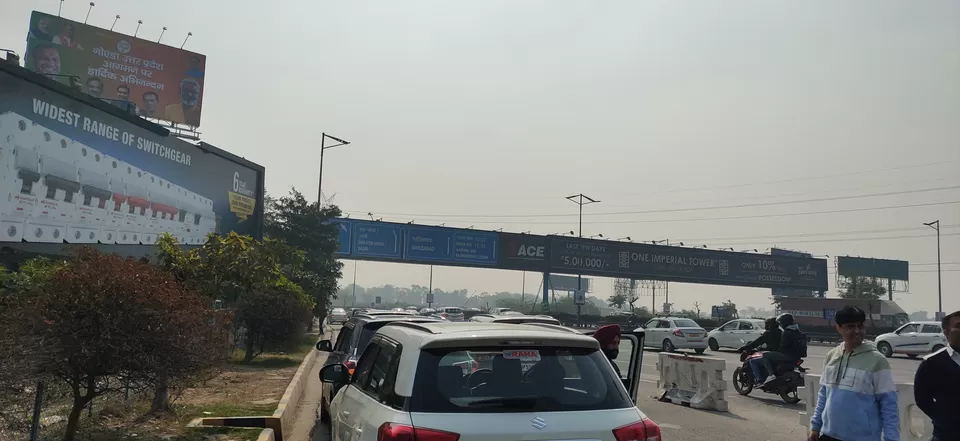 Photo of DND Toll booth, Delhi Noida Direct Flyway, Rose Garden, Sector 15A, Noida, Uttar Pradesh, India by Shreyas Macwan