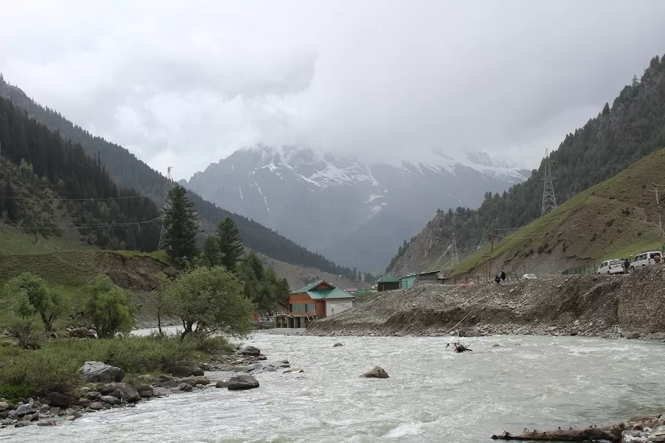 Photo of Sonamarg by Shreyas Macwan