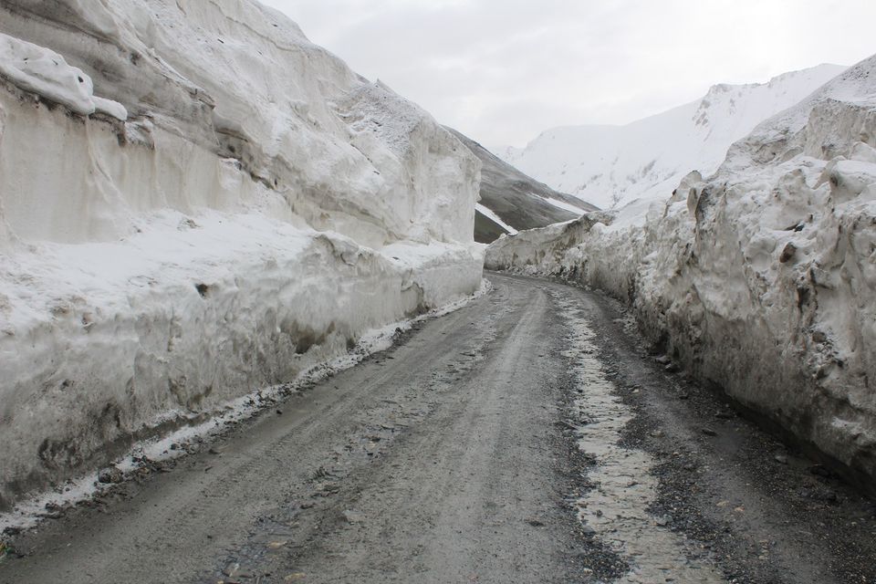 Photo of Ladakh: Four Idiots & One XUV500: Part-2. (Sonamarg to Lamayuru) by Shreyas Macwan