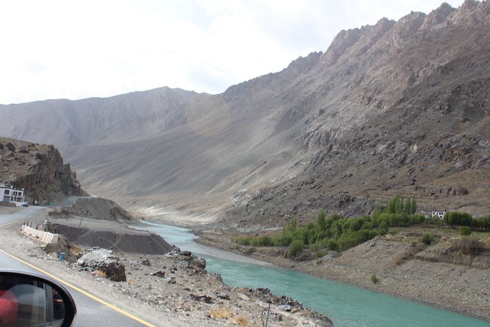 Photo of Ladakh: Four Idiots & One XUV500: Part-3. (Lamayuru to Leh) by Shreyas Macwan