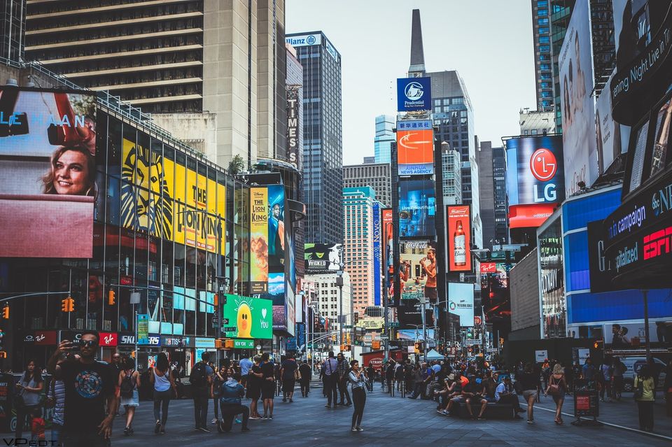 Photo of Best way to find the cheapest flight tickets to NYC, USA? by For Cheap Flights