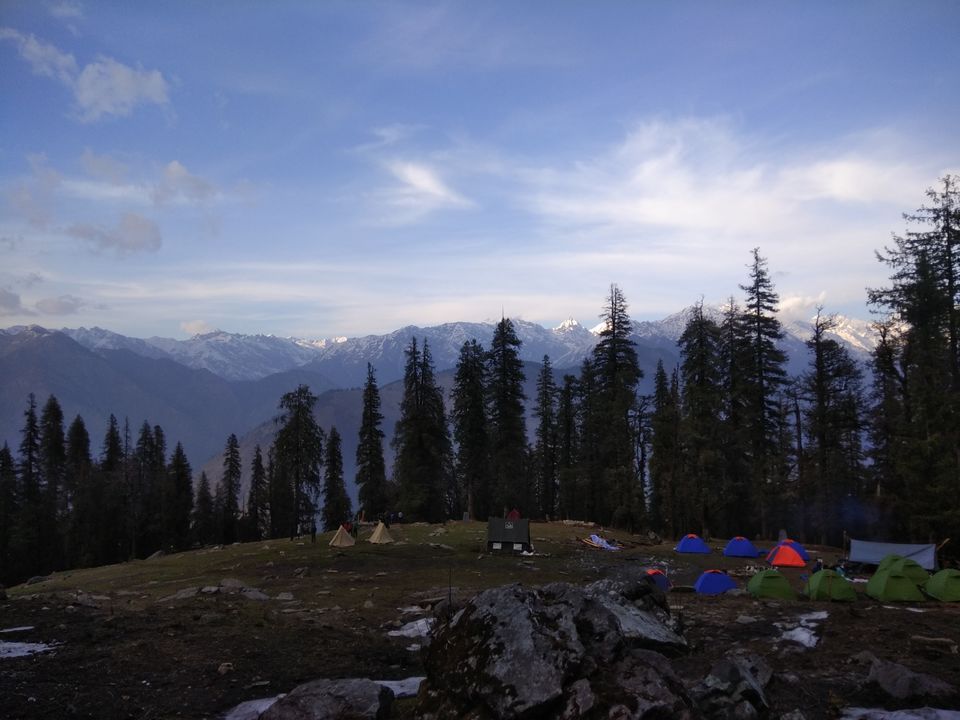 Photo of Kedarkantha Trek : Trek to middle Himalayas by Vipul Gwala
