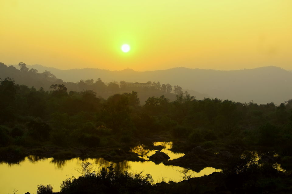 Photo of Zip through the foggy winter mornings in western ghats of Karnataka to Shimoga, Sringeri, Horanadu. 8/80 by Rakesh Chilumuru