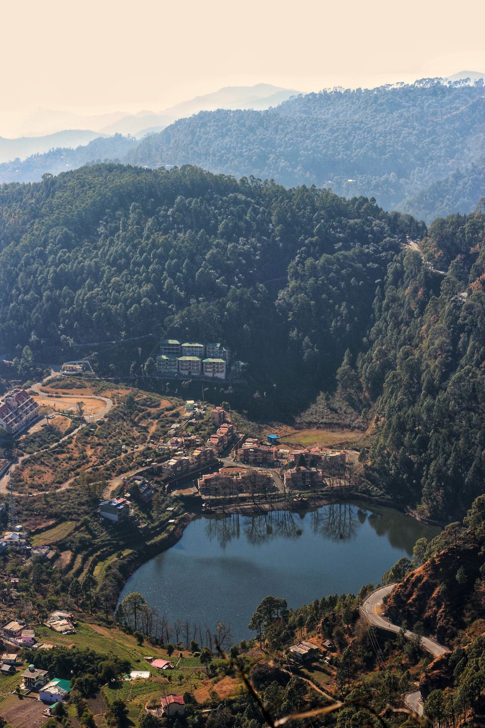 Photo of Nainital Lake, Ayarpatta, Nainital, Uttarakhand by Rakshanda Kadam