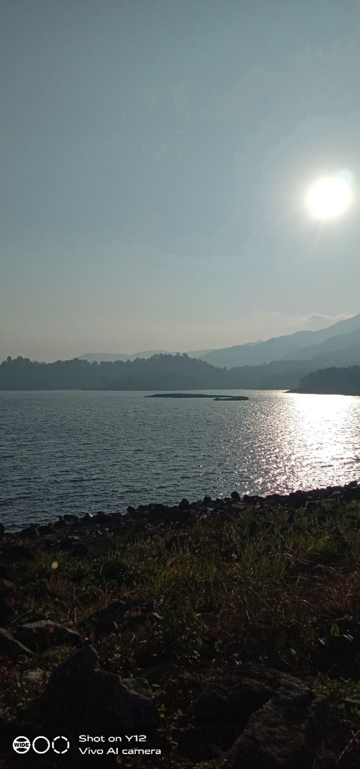 Photo of Banasura Sagar Dam, Padinjarathara, Kerala by Aravinth K
