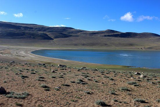 Photo of Kyagar Tso by Chetna Khetawat (The Vagabond Dreamer)