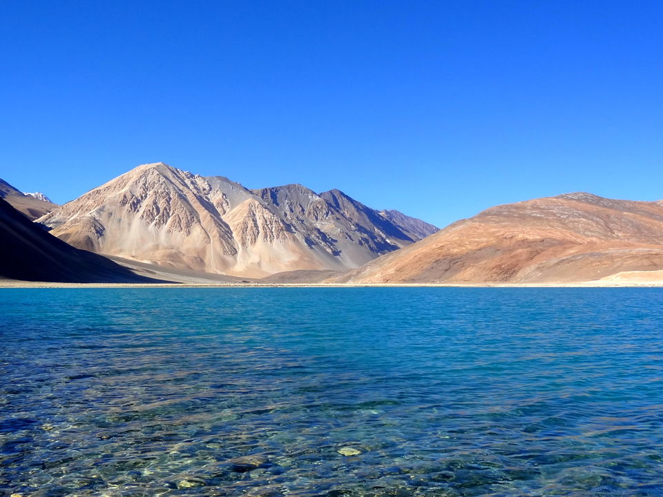 Photo of Pangong Tso by Chetna Khetawat (The Vagabond Dreamer)