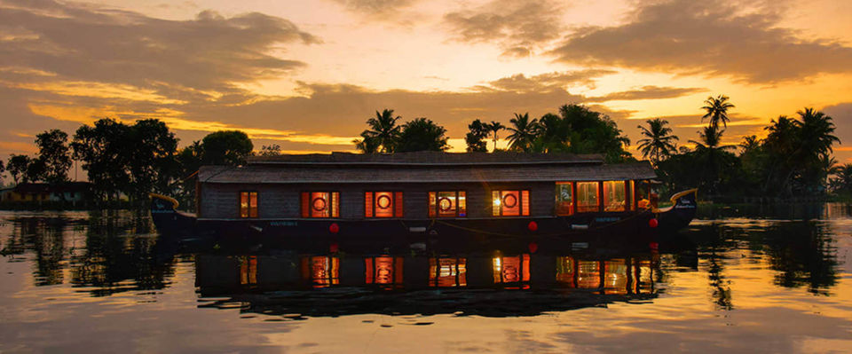 Photo of MUNNAR ALAPPY MINI BREAK 1/1 by Traveluxis.in