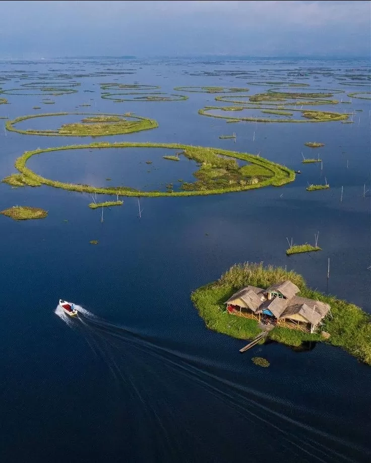 Photo of Loktak Lake by Aditya Rathi