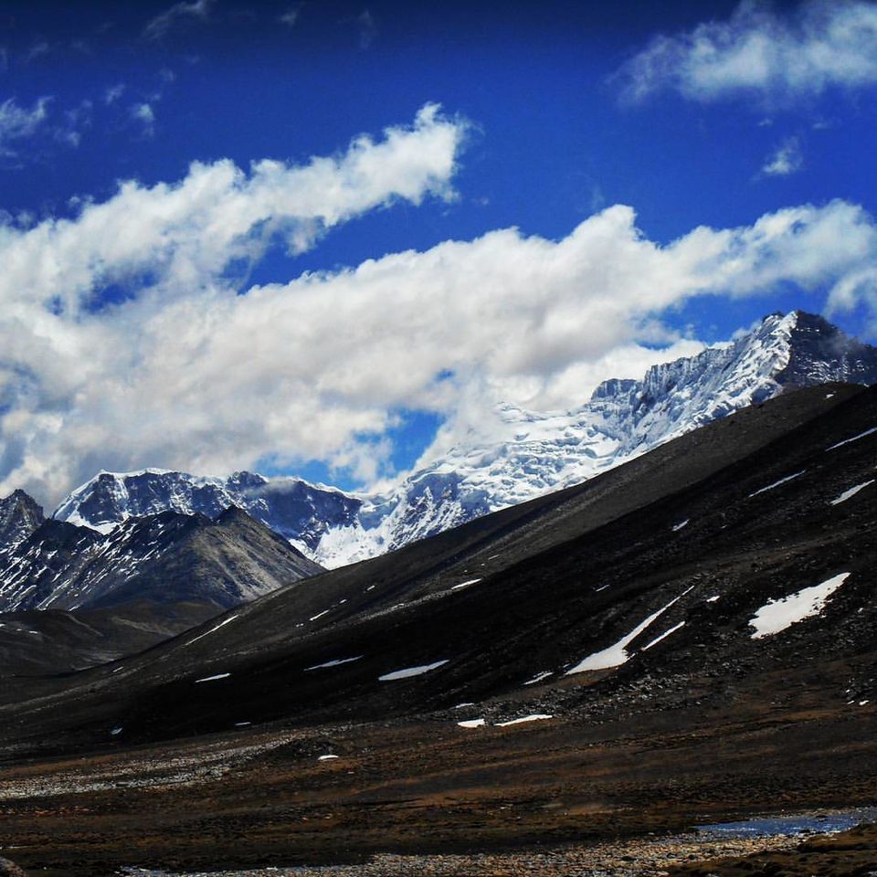 Photo of A solo female traveller in the heaven of Sikkim and Darjeeling by Upasana Jaiswal