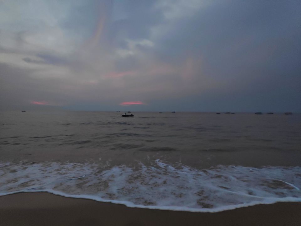 Photo of Anjuna Beach, Goa by Mrinal Chaudhury