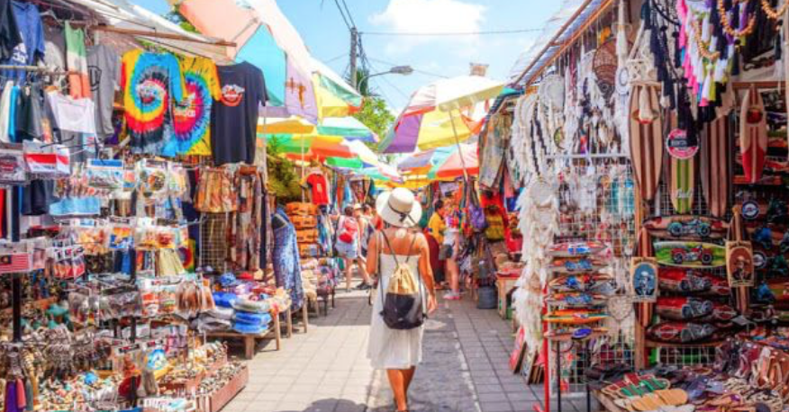 Photo of I heart Desa Visesa, Bali by The travel bug