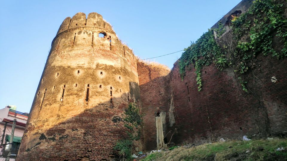 Photo of Rani Raipur Fort by Unknown Geeks