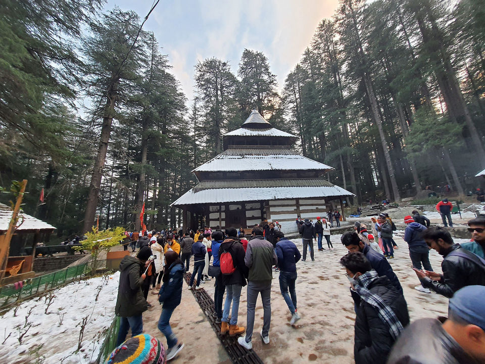 Photo of First bonfire get together trip in Manali with friends by Unknown Geeks