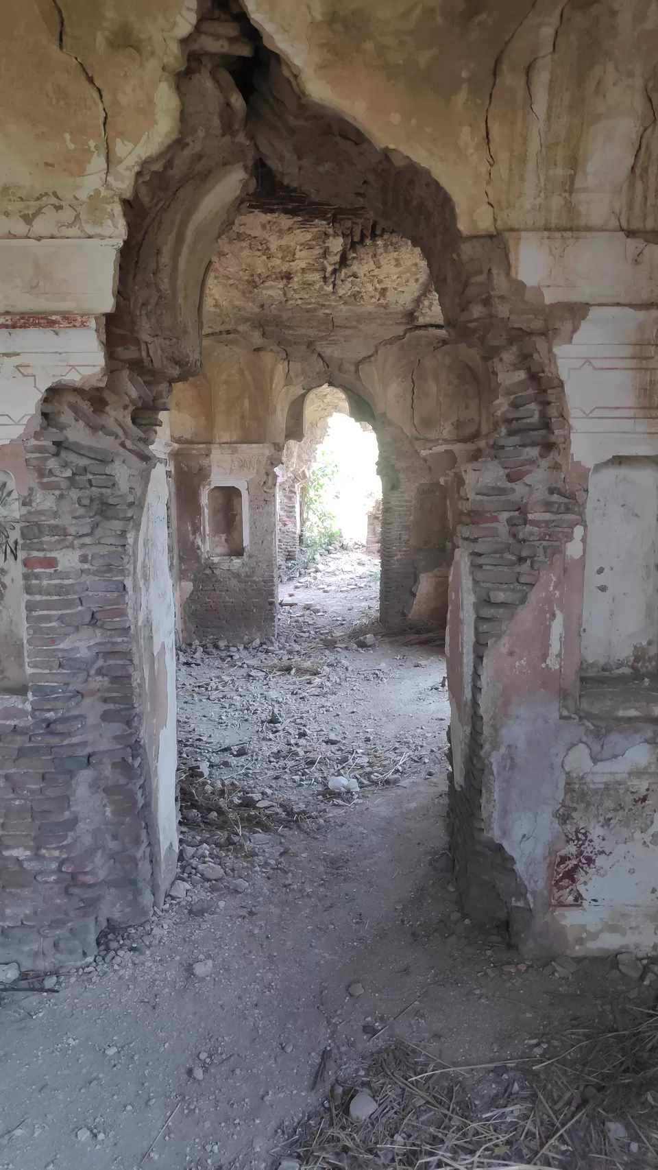 Photo of Rang Mahal, Buria-Kharwan Road, Buria, Haryana, India by Unknown Geeks