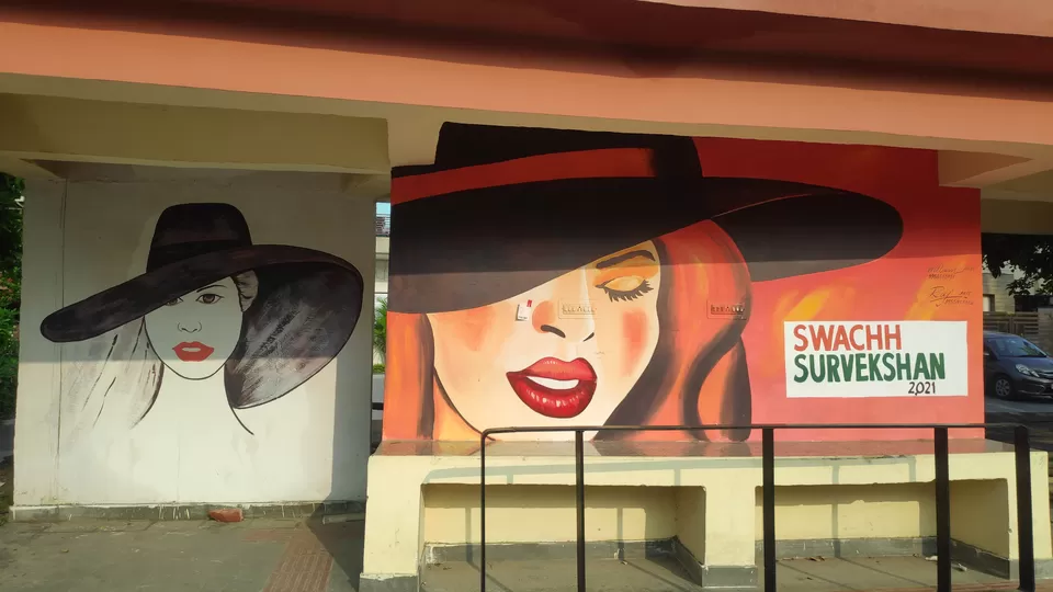 Photo of Bus Stop sector 7-6, Chandigarh - Panchkula Road, Sector 7, Panchkula, Haryana, India by Unknown Geeks