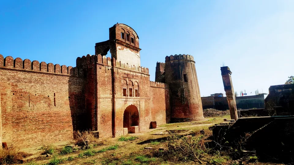 Photo of MANAULI FORT, Sector 83, JLPL Industrial Area, Manauli, Punjab, India by Unknown Geeks