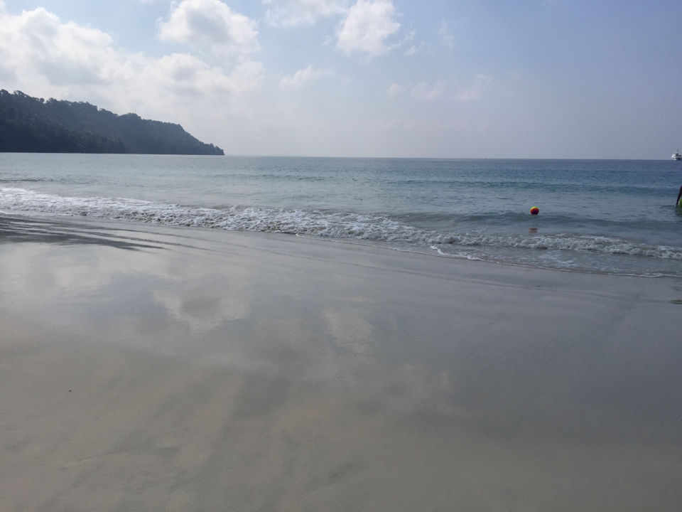 Photo of Radhanagar Beach, Havelock Island, Andaman and Nicobar Islands, India by Subash Gd