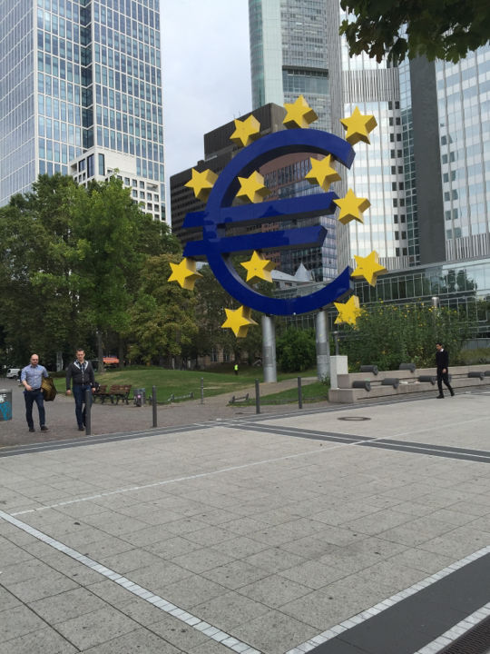 Photo of Frankfurt by Subash Gd