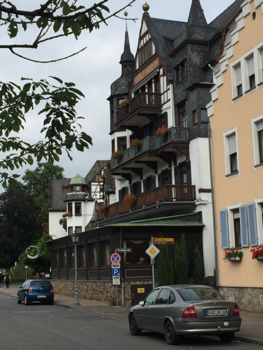 Photo of Frankfurt by Subash Gd