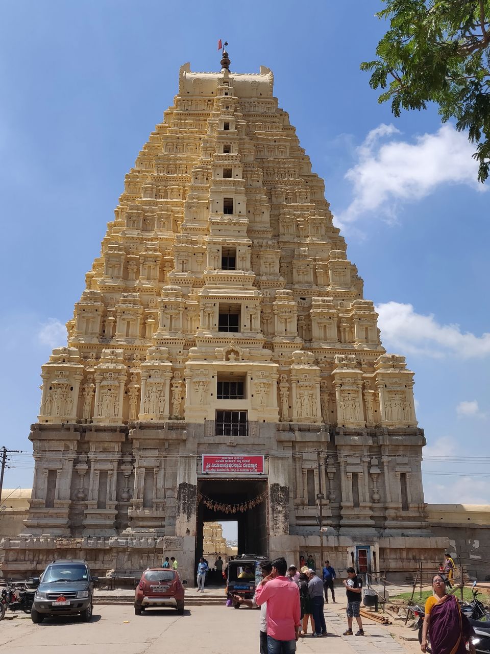Photo of Virupaksha Temple, Hampi by Namrata Thanekar
