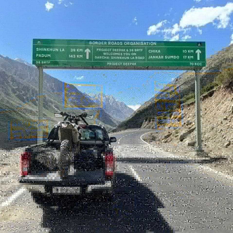 Photo of Zanskar Valley Road by Sumesh Reddiar