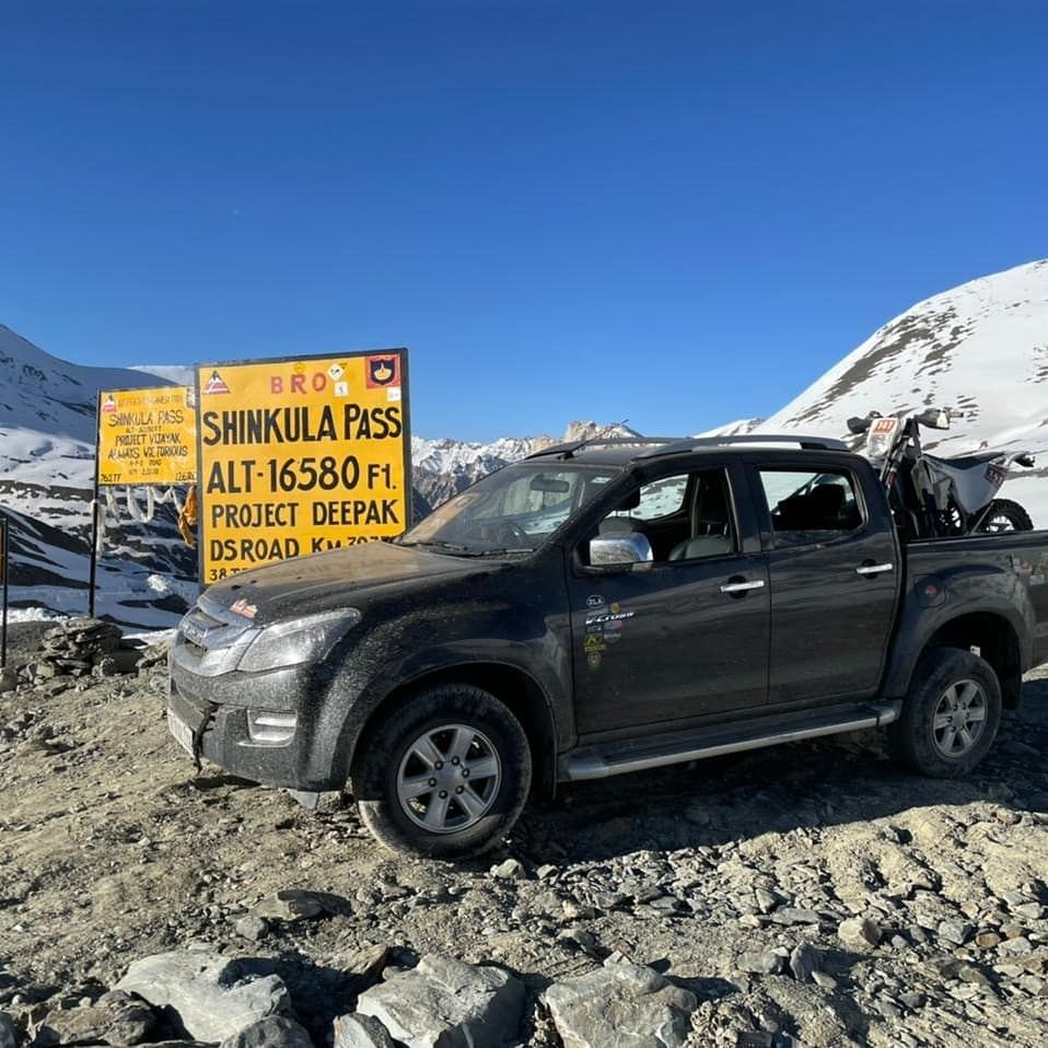 Photo of Zanskar Valley Road by Sumesh Reddiar