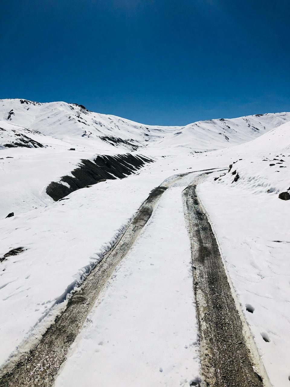 Photo of Zanskar Valley Road by Sumesh Reddiar
