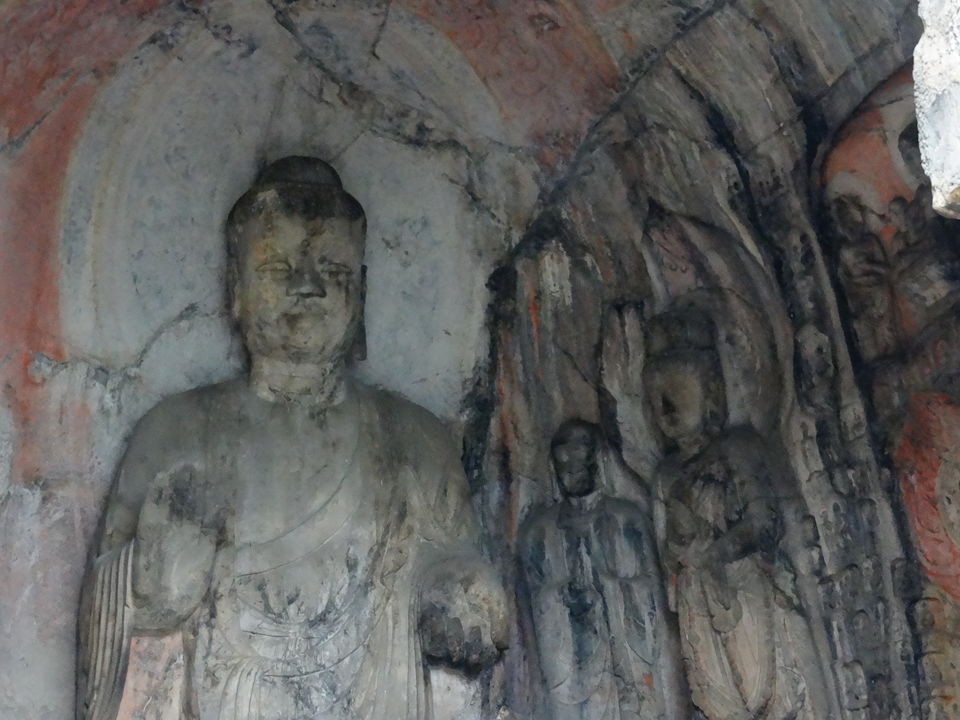 Photo of Longmen Grottoes by Liv